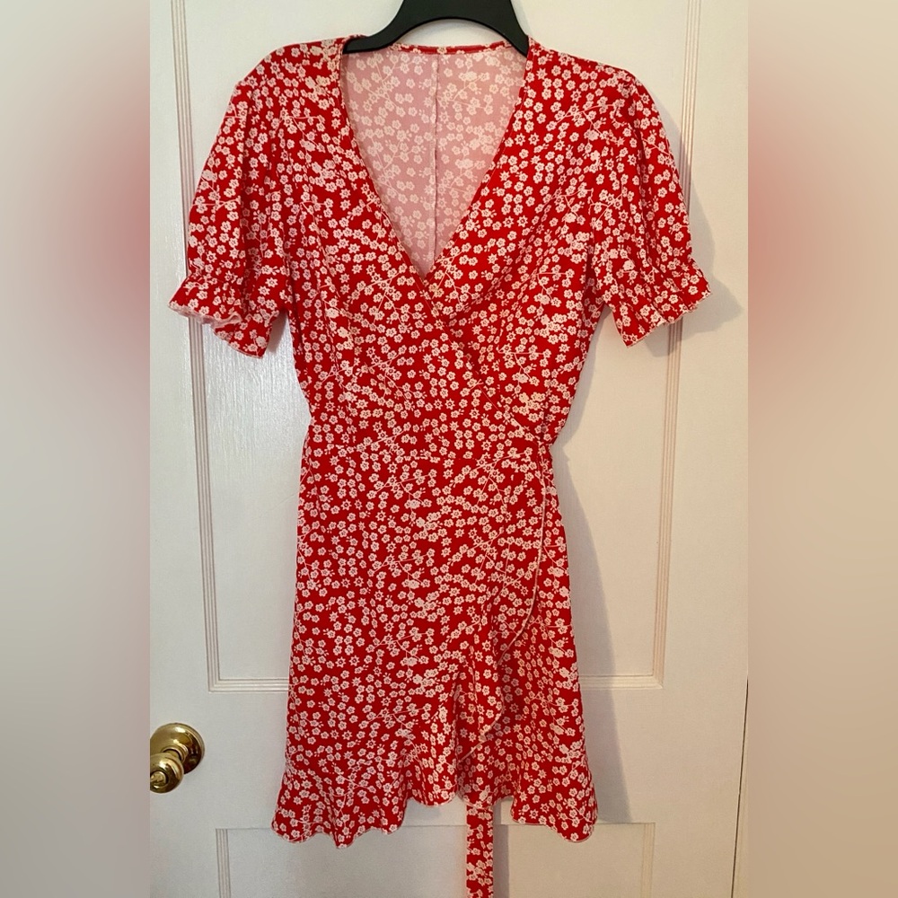 Floral Red Wrap Dress size L